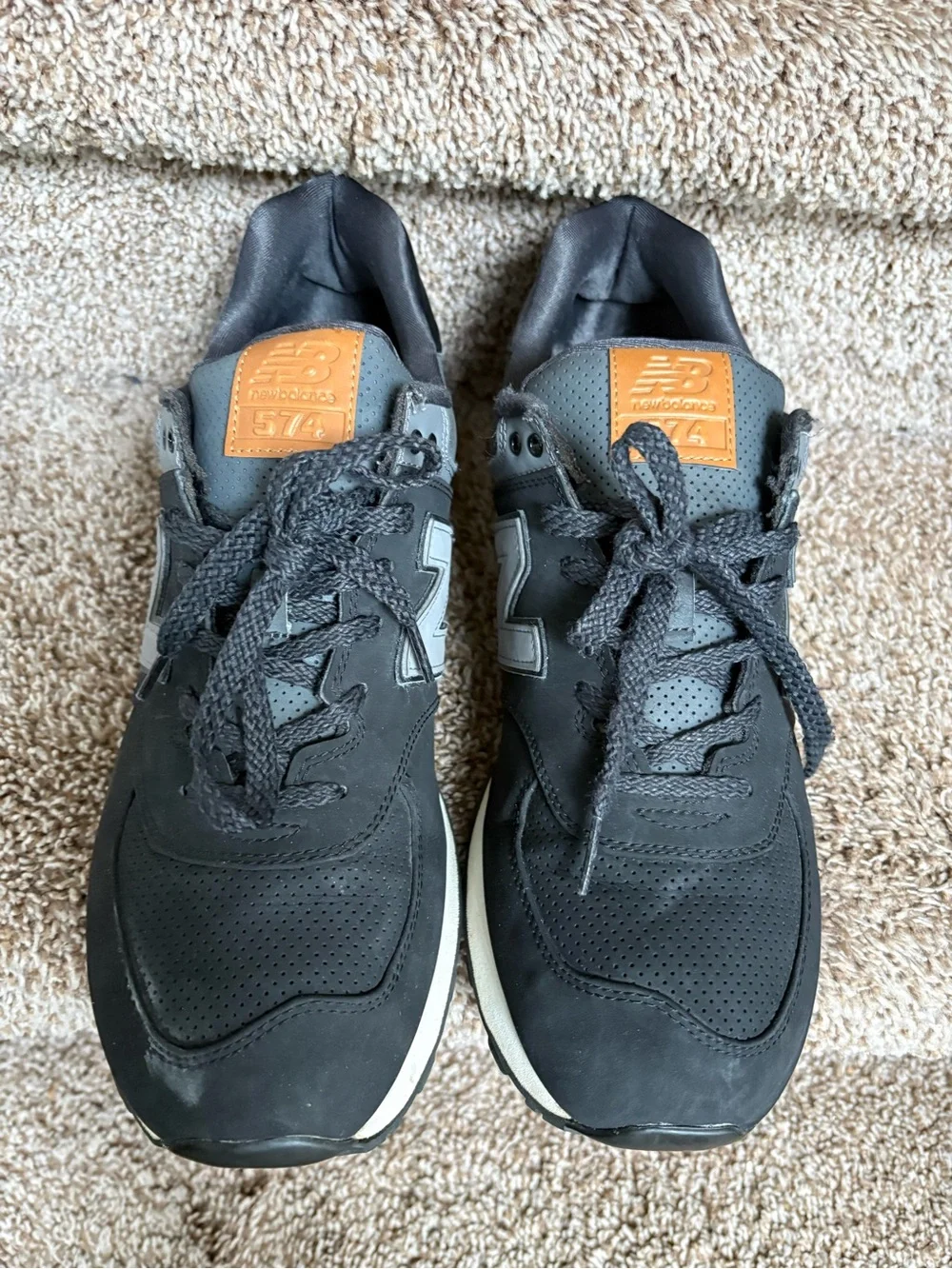 New Balance 574 Men's Black & Gray Casual Classic Sneakers